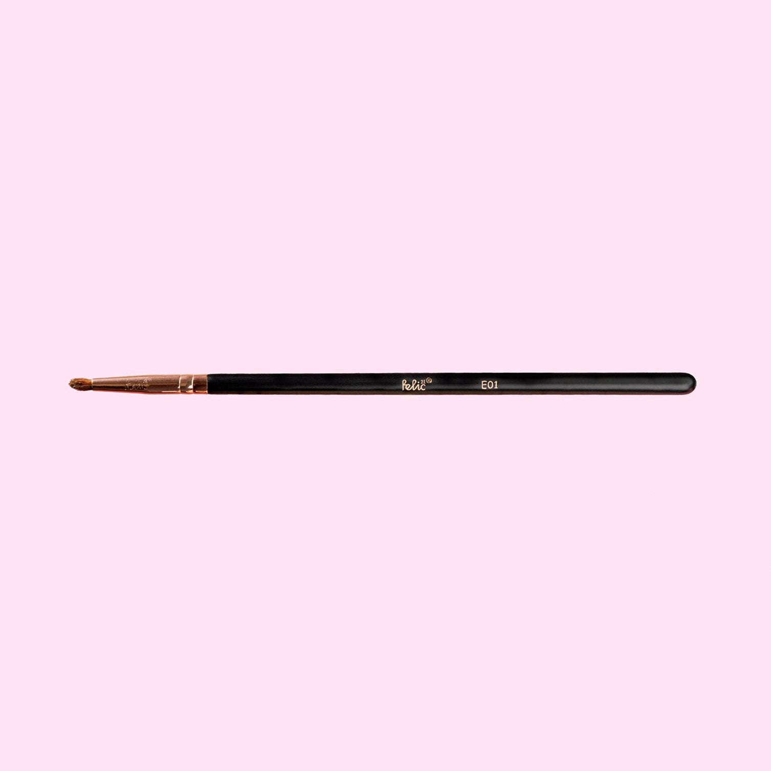 E01 Classic Smudge Brush