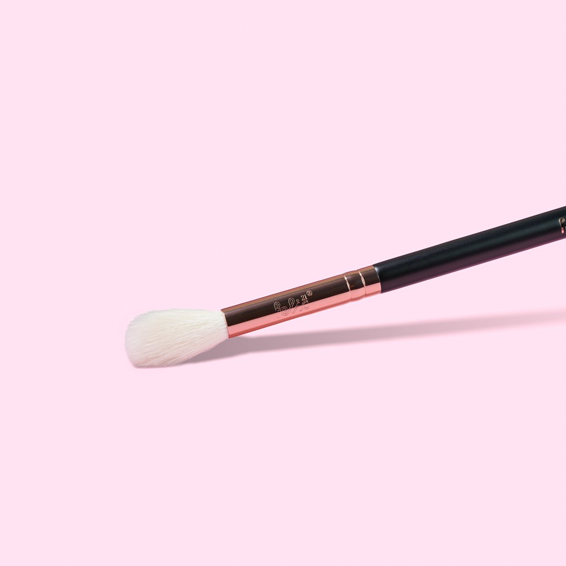 E05 Big Blending Brush