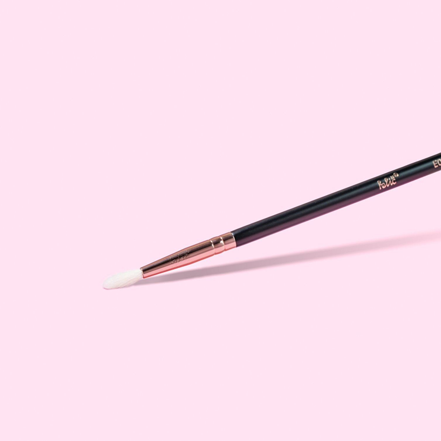 E08 Soft Shadow Brush