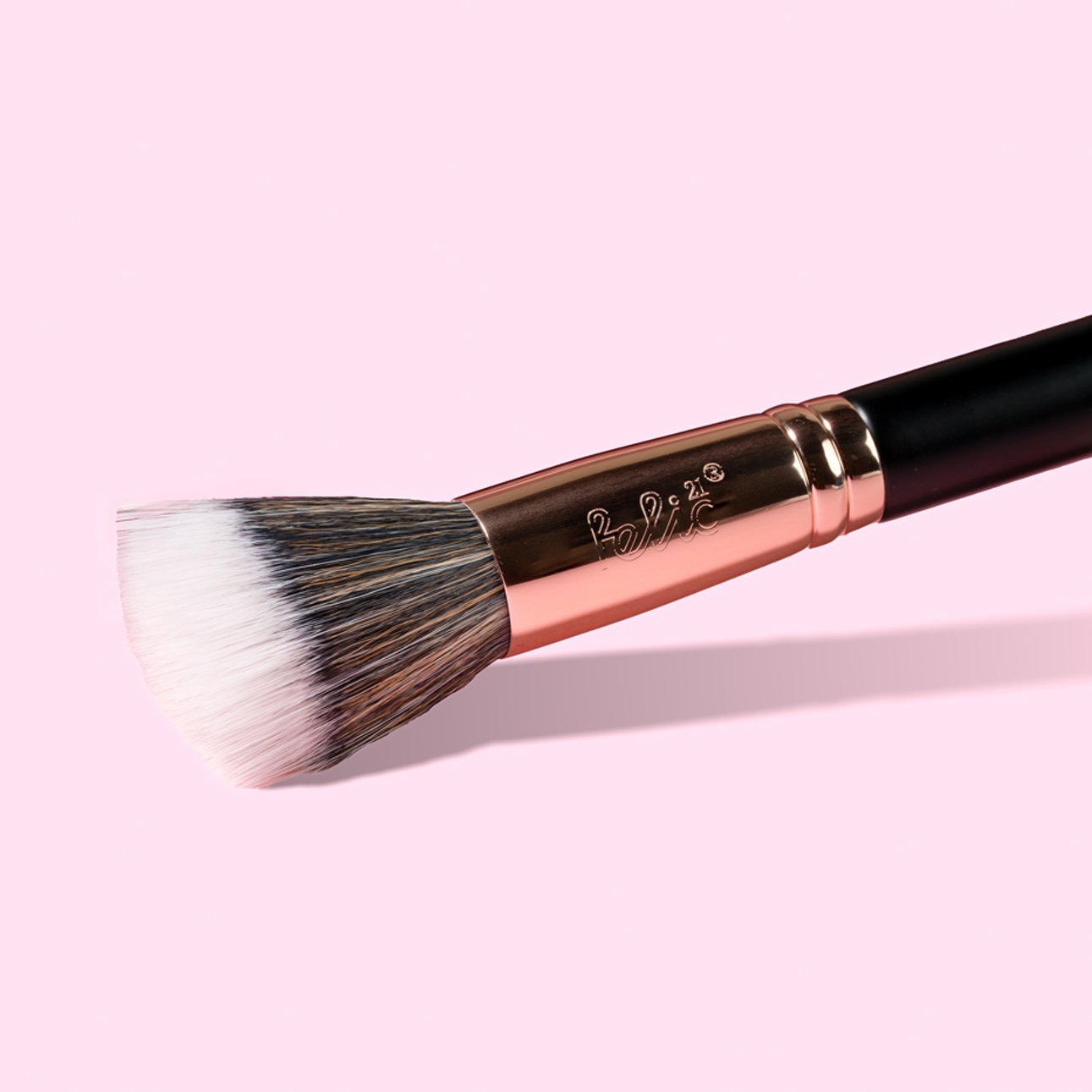 F08 Stippling Brush