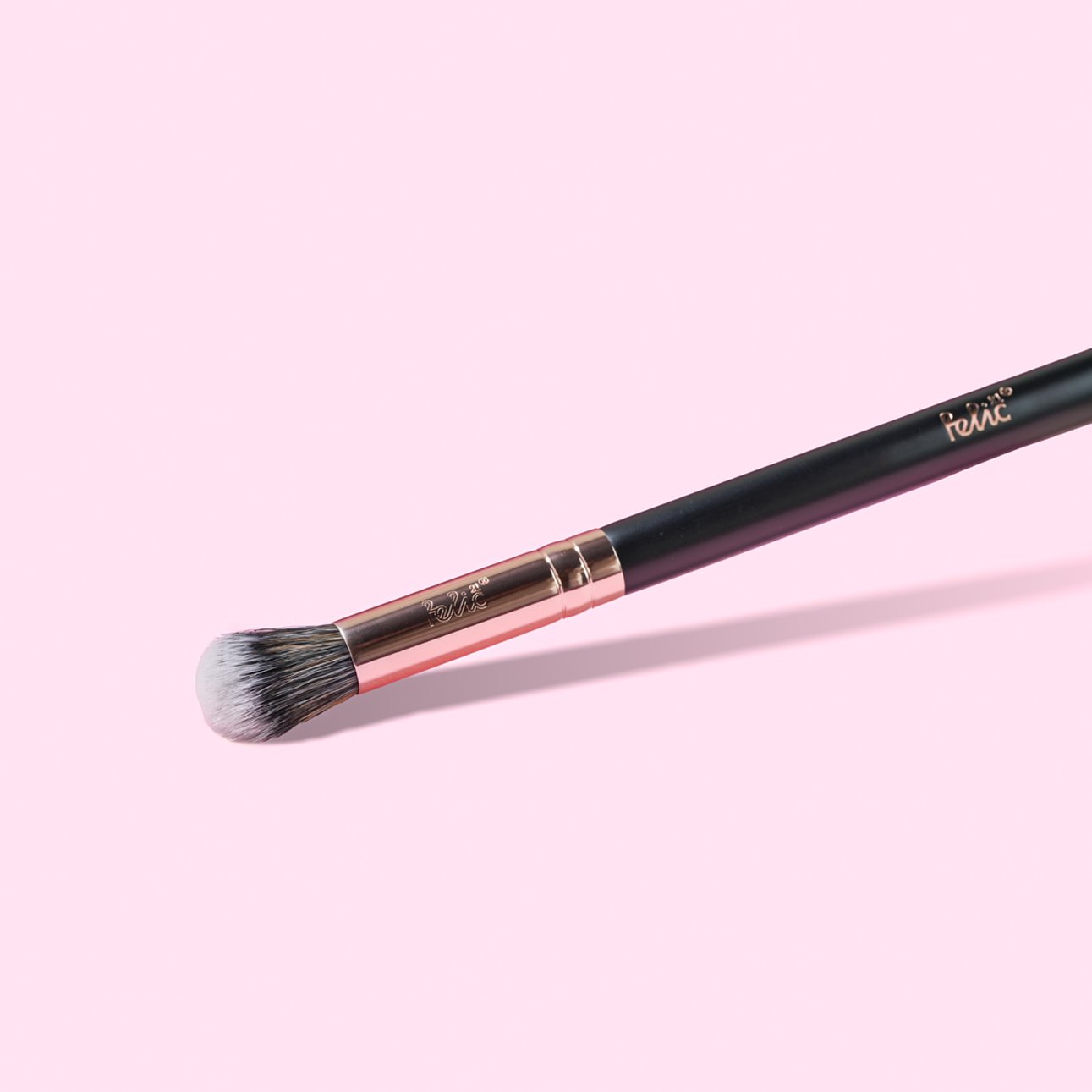 F09 Small Powder Brush