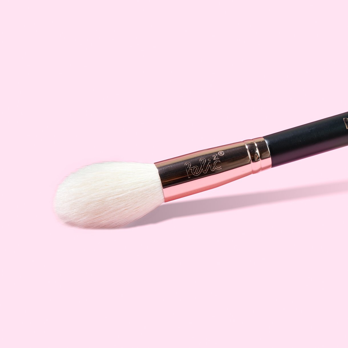 F12 Medium Powder Brush
