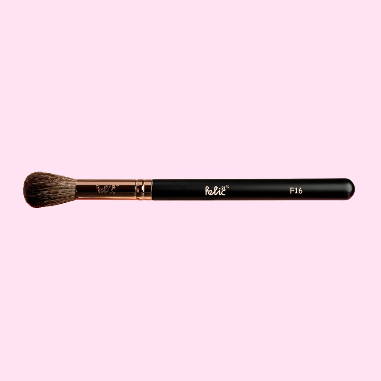 F16 Blusher Brush