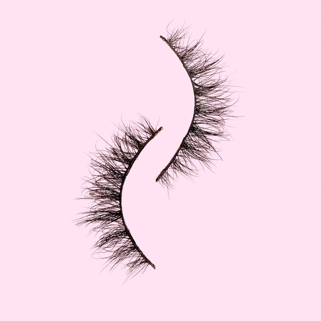 Ministry Of Lashes Aura