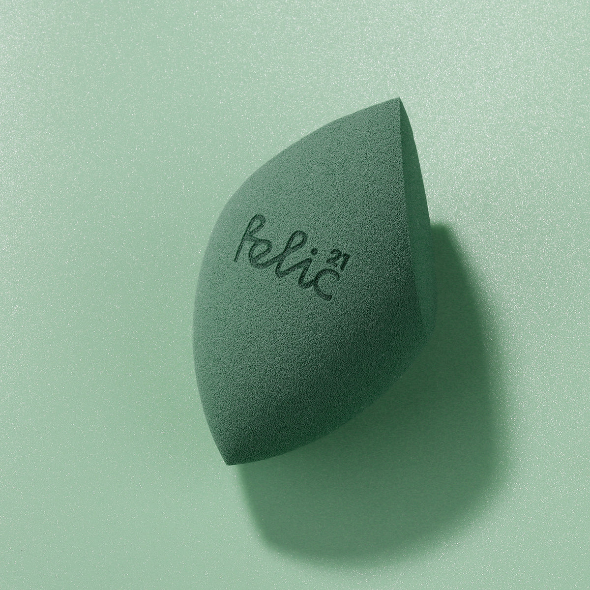 Felic 21 × UV Ghai Airsculpt Professional Precious Blender