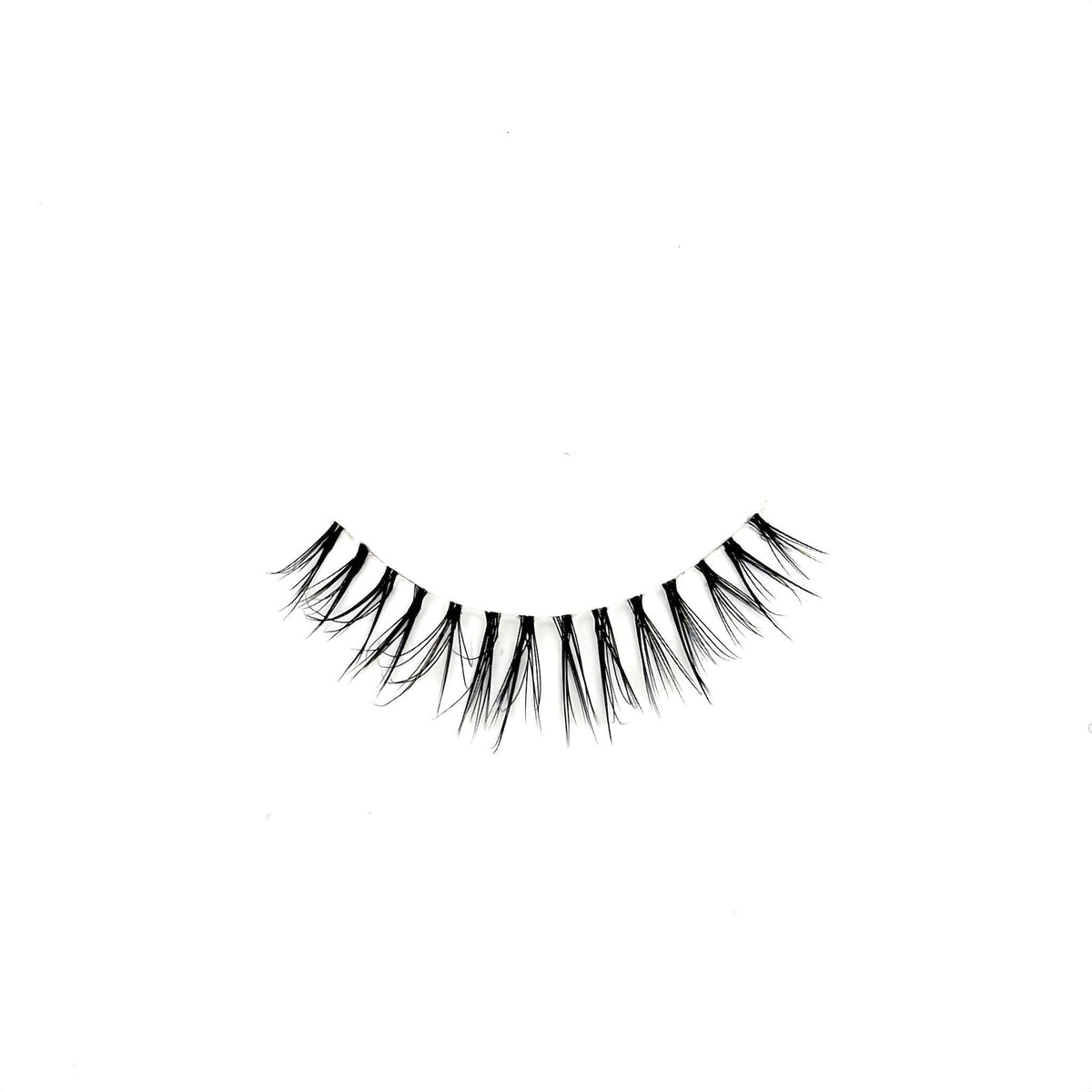 FELIC21 Air of Lashes Cloud false eyelashes, lash close-up