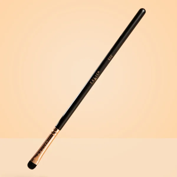 E22 CREME PIGMENT APPLICATOR