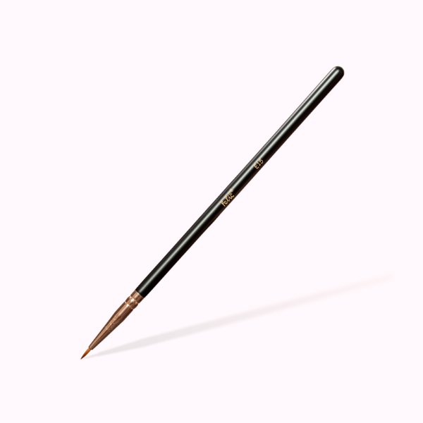E15 Fine Eyeliner Brush