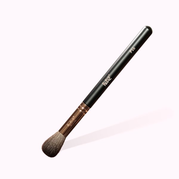 F16 Blusher Brush
